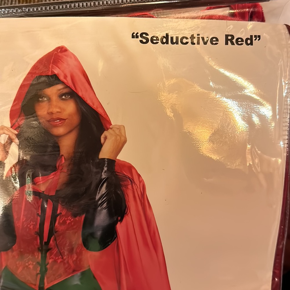 Halloween!🎃Dreamgirl Sultry Little Red Riding Hood Two Piece Halloween Costume